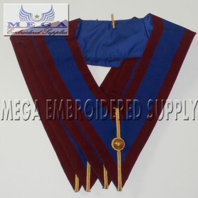 Mark Regalia Grand undress collar